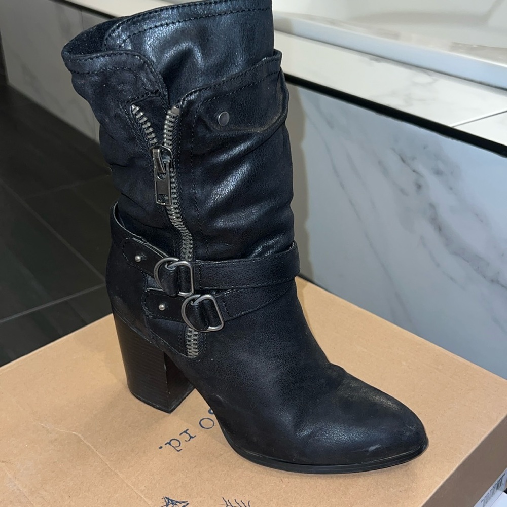 Black leather heeled boots